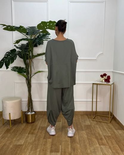 Conjunto de Camisa y Pantalón holgado