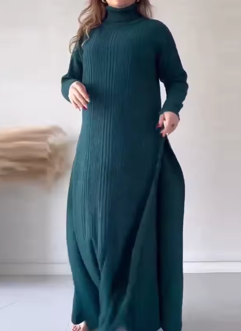 Elegancia Modesta: El Conjunto de Punto Liso de Dos Piezas